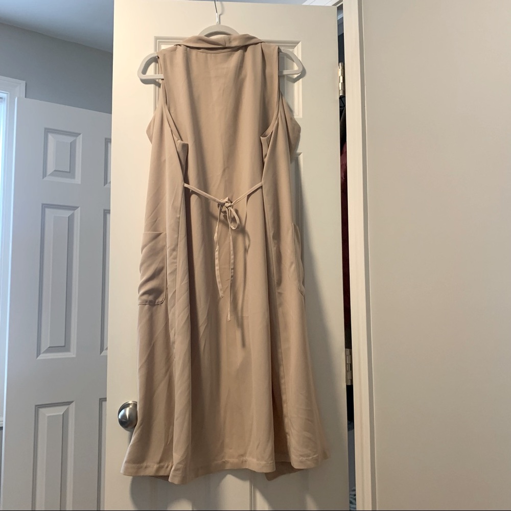H&M Sleeveless Long Vest - Picture 4 of 6